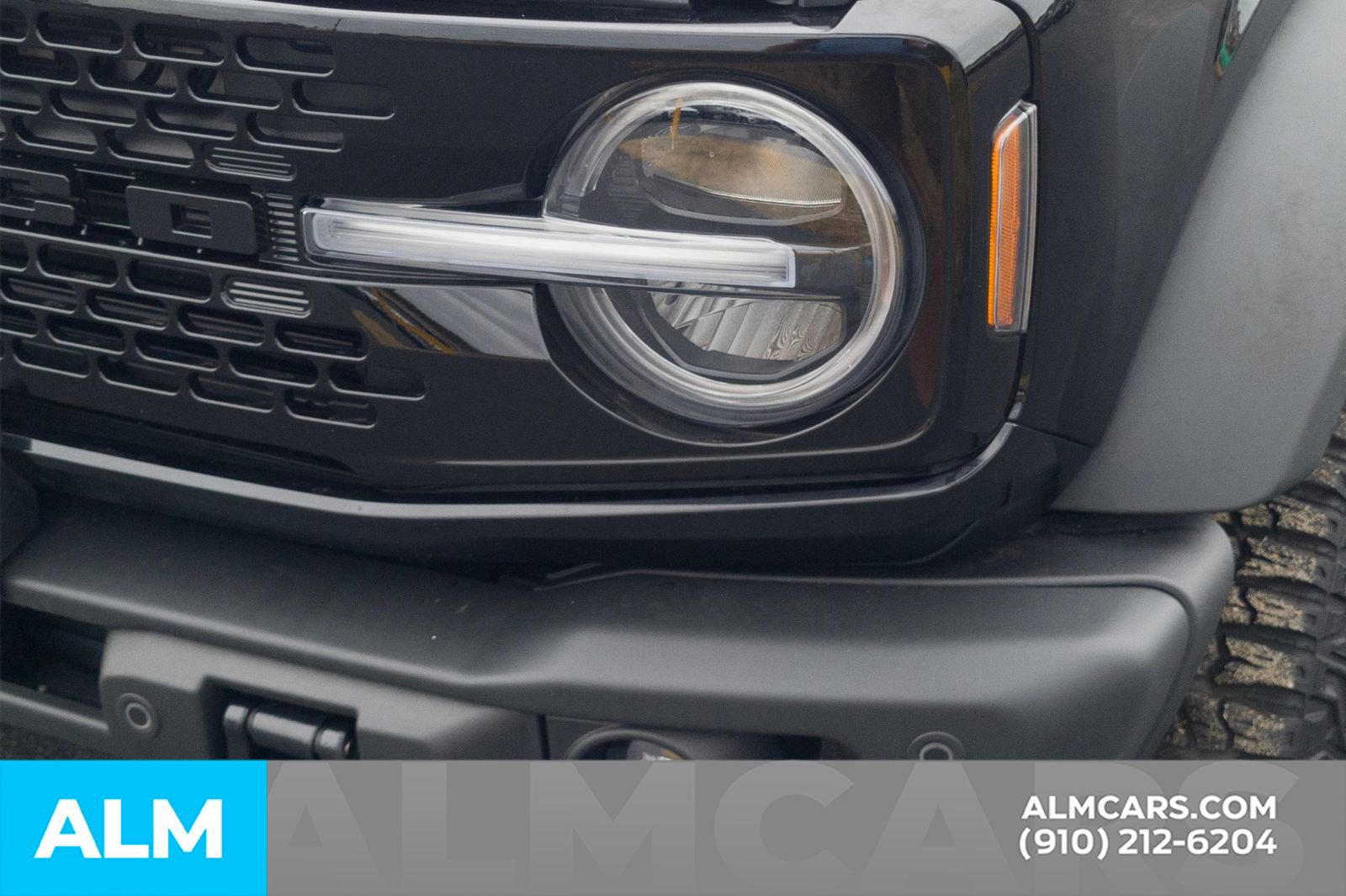 Used 2023 Ford Bronco Wildtrak image 12