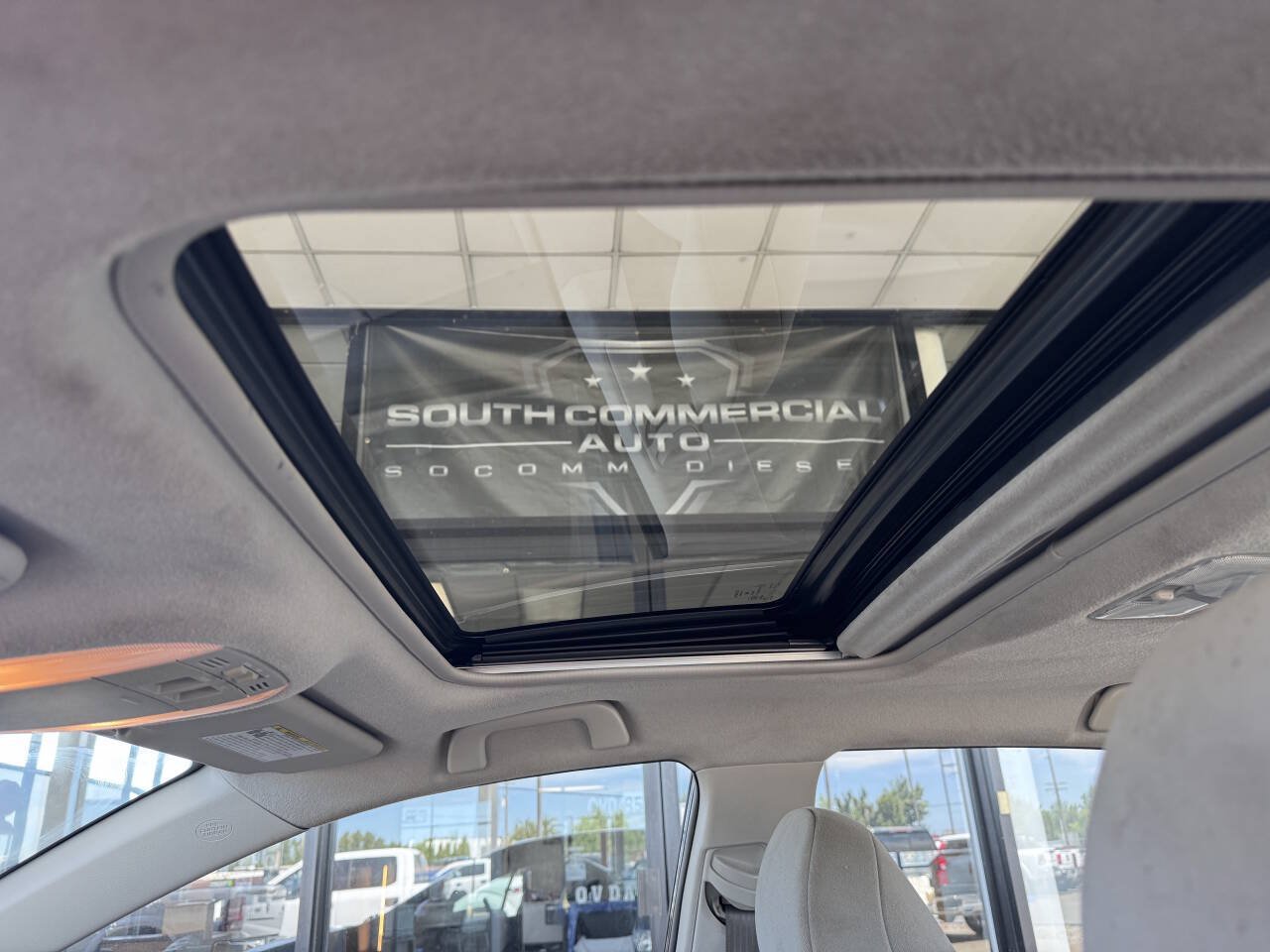 Used 2010 Toyota Corolla LE FWD image 13