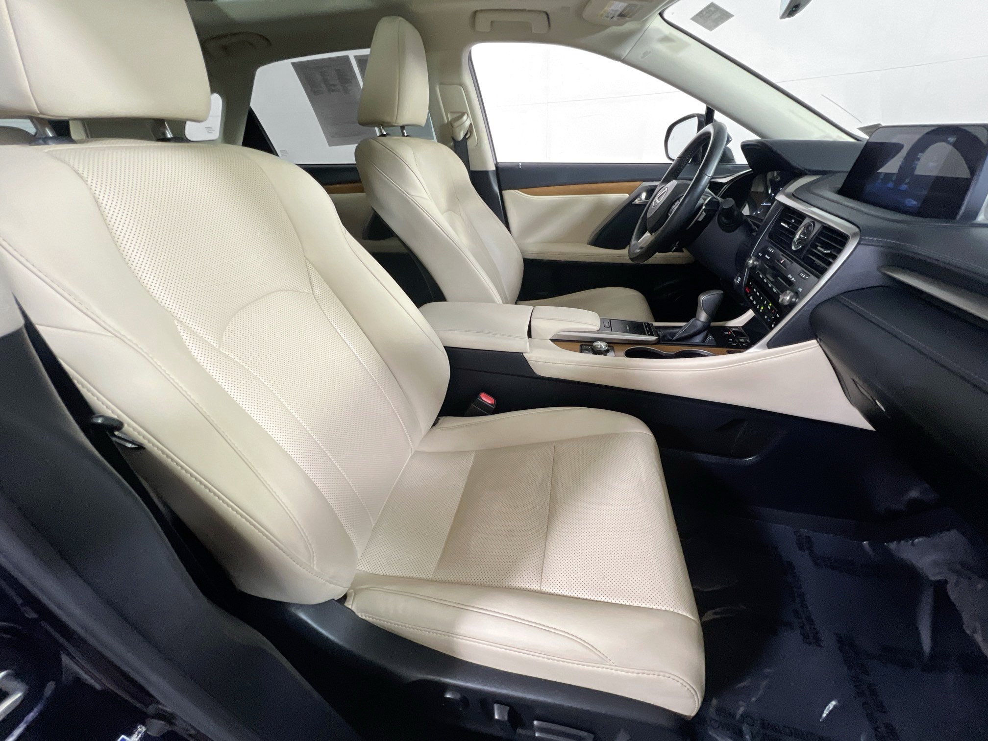 Used 2022 Lexus RX 350 AWD w/ Premium Package image 27