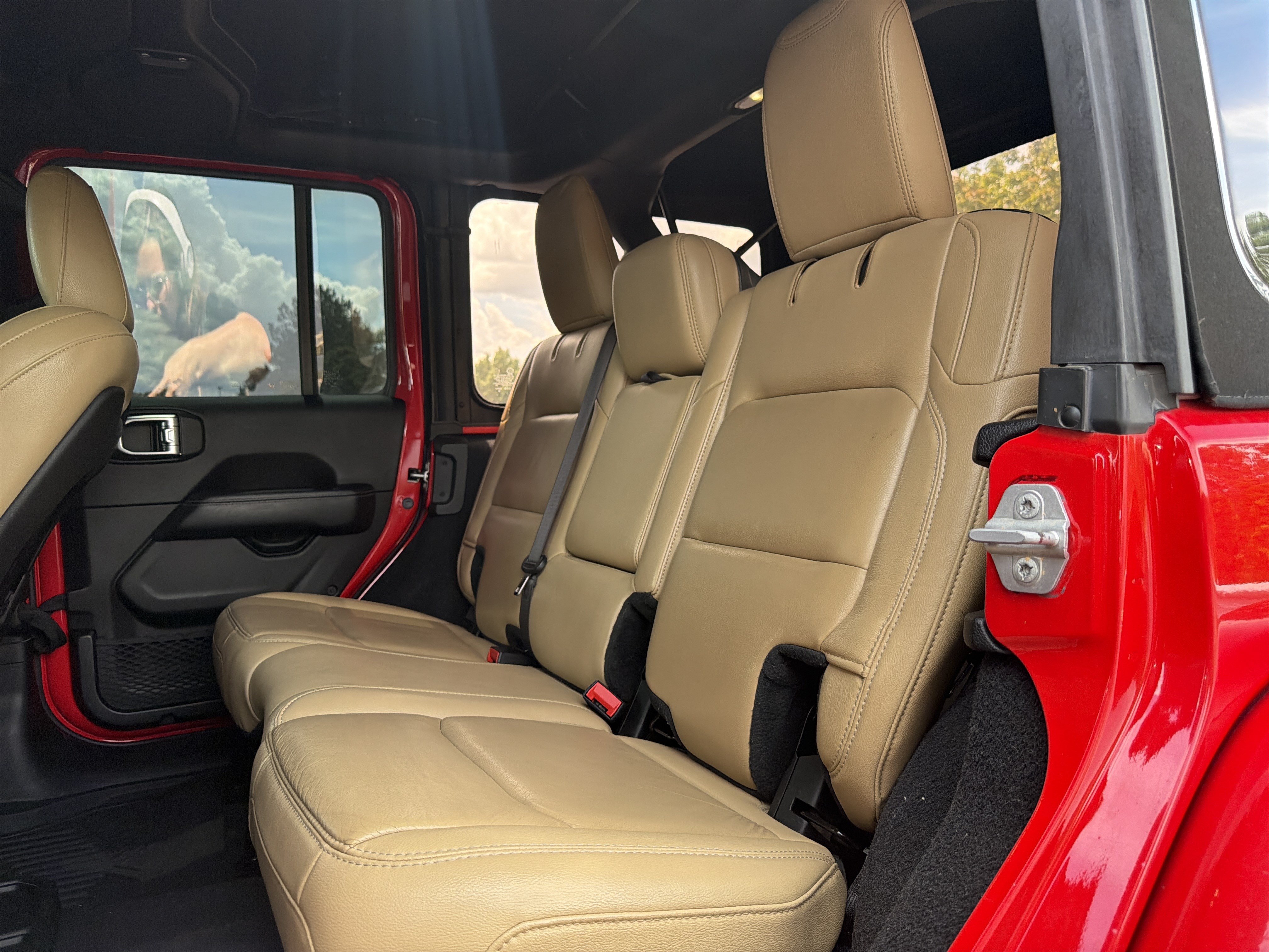 Used 2019 Jeep Wrangler Unlimited Rubicon AWD/4WD image 8