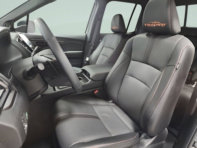 Used 2025 Honda Ridgeline TrailSport image 23