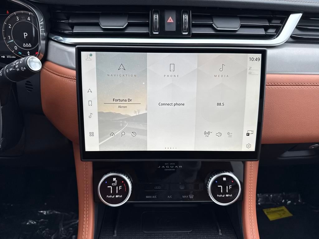 Used 2026 Jaguar F-PACE R-Dynamic S image 24