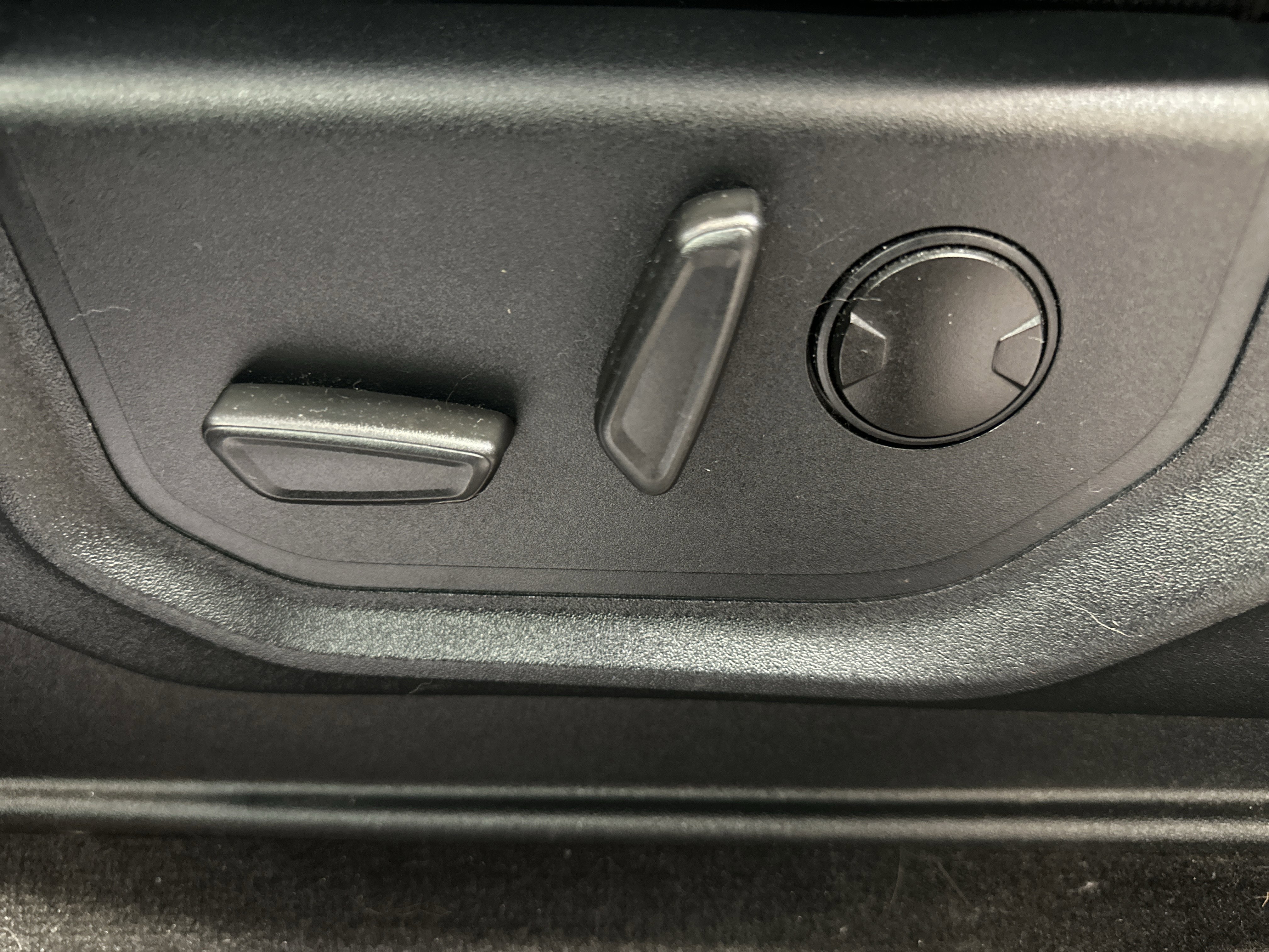 Used 2020 Ford F150 XLT w/ Equipment Group 302A Luxury image 23