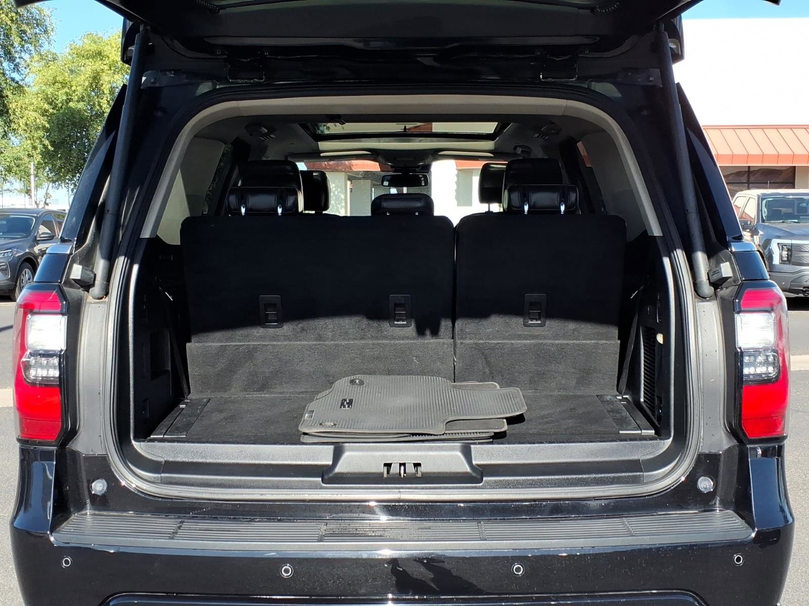 Used 2020 Ford Expedition Platinum AWD/4WD image 10