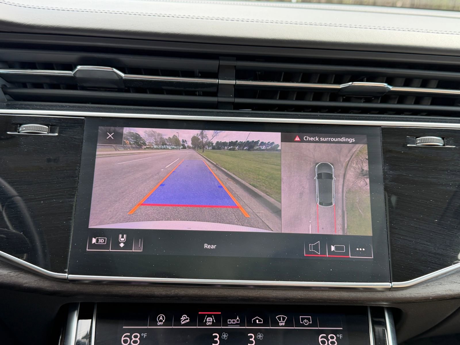 Used 2019 Audi Q8 Prestige image 4