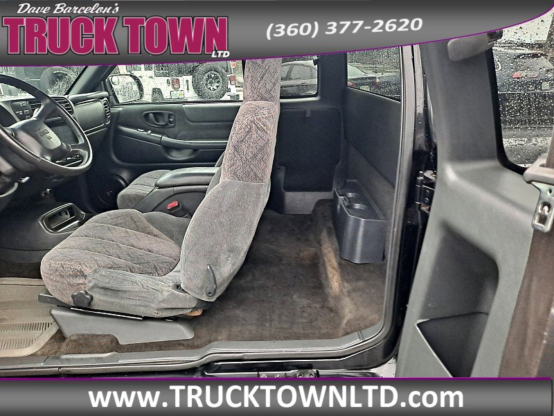 Used 2000 GMC Sonoma SLS w/ SLS Super Spec Pkg 1 image 11