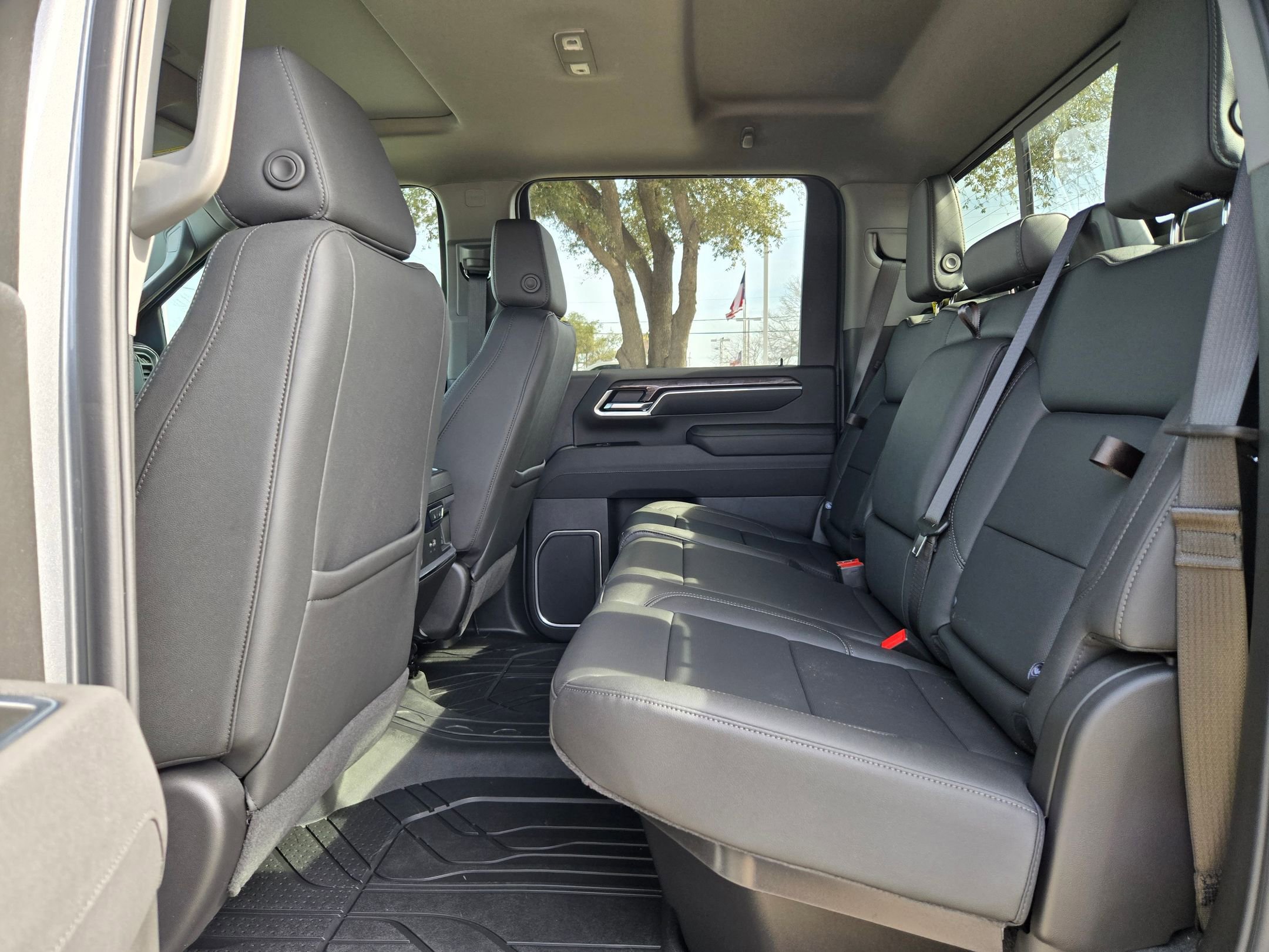 Certified 2026 Chevrolet Silverado 3500 LTZ w/ LTZ Texas Edition image 15