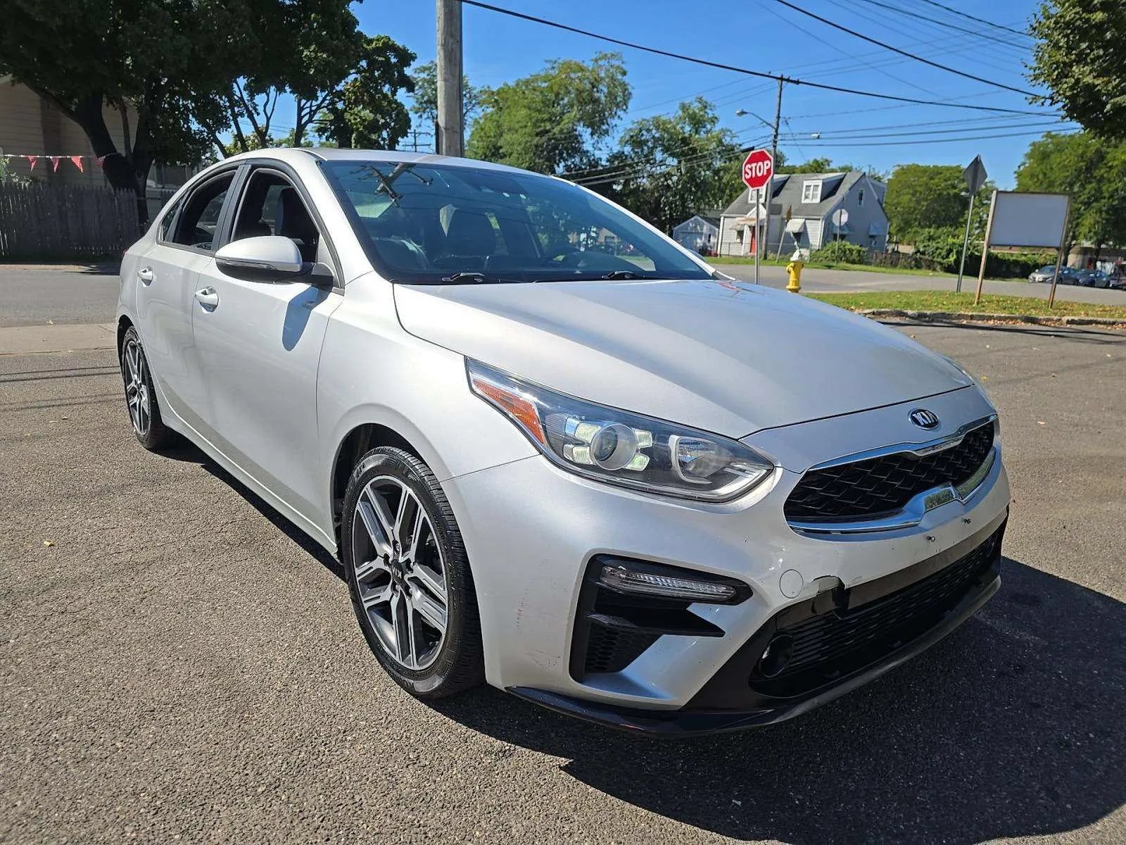 Used 2020 Kia Forte EX w/ EX Special Edition FWD image 4