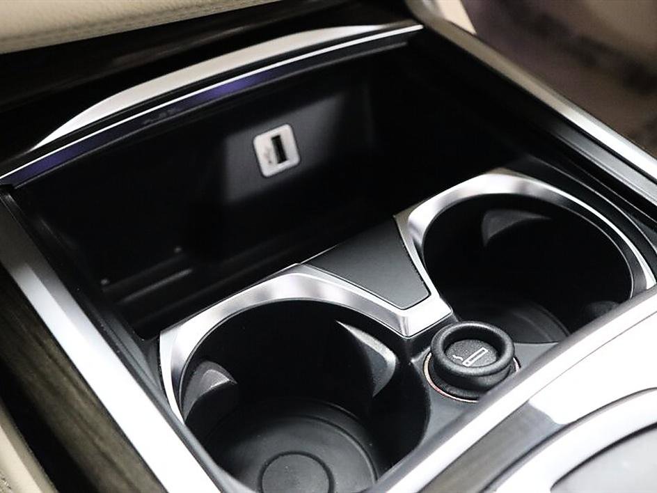 Used 2017 BMW 740i RWD image 42