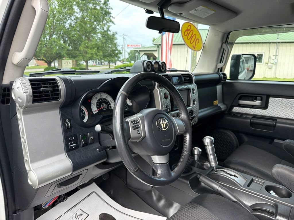 Used 2008 Toyota FJ Cruiser 4WD image 11