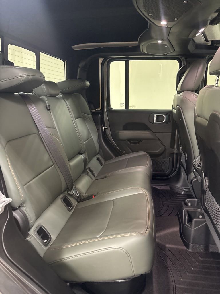 Used 2024 Jeep Gladiator Mojave image 31