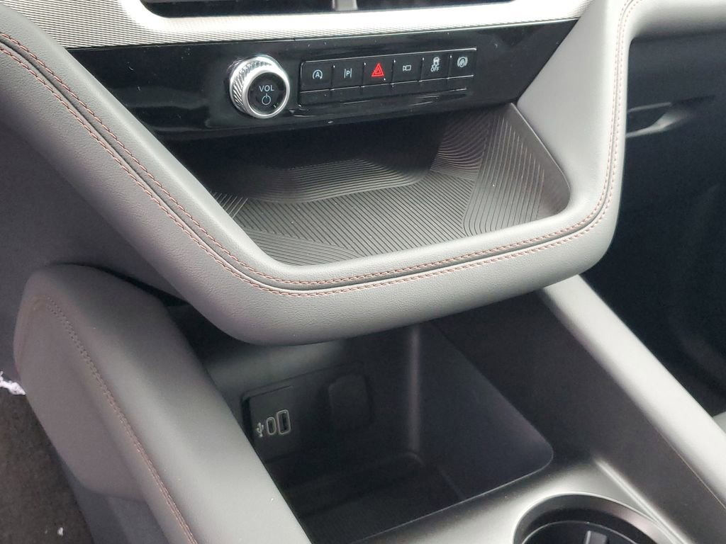 New 2026 Ford Explorer Active w/ Active Comfort Package image 21