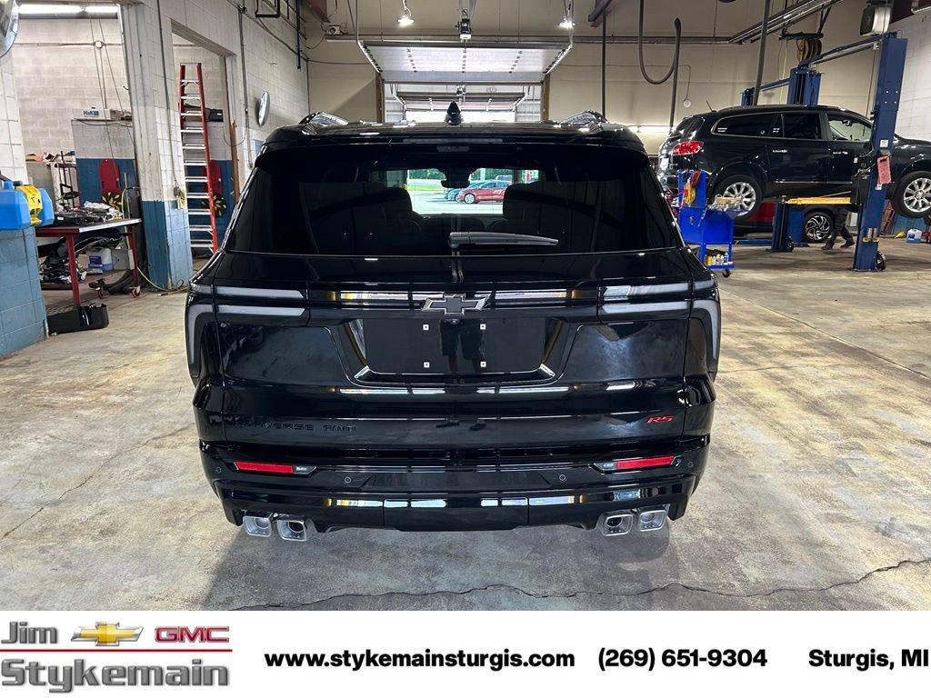 New 2026 Chevrolet Traverse RS w/ LPO, Floor Liner Package AWD/4WD image 13