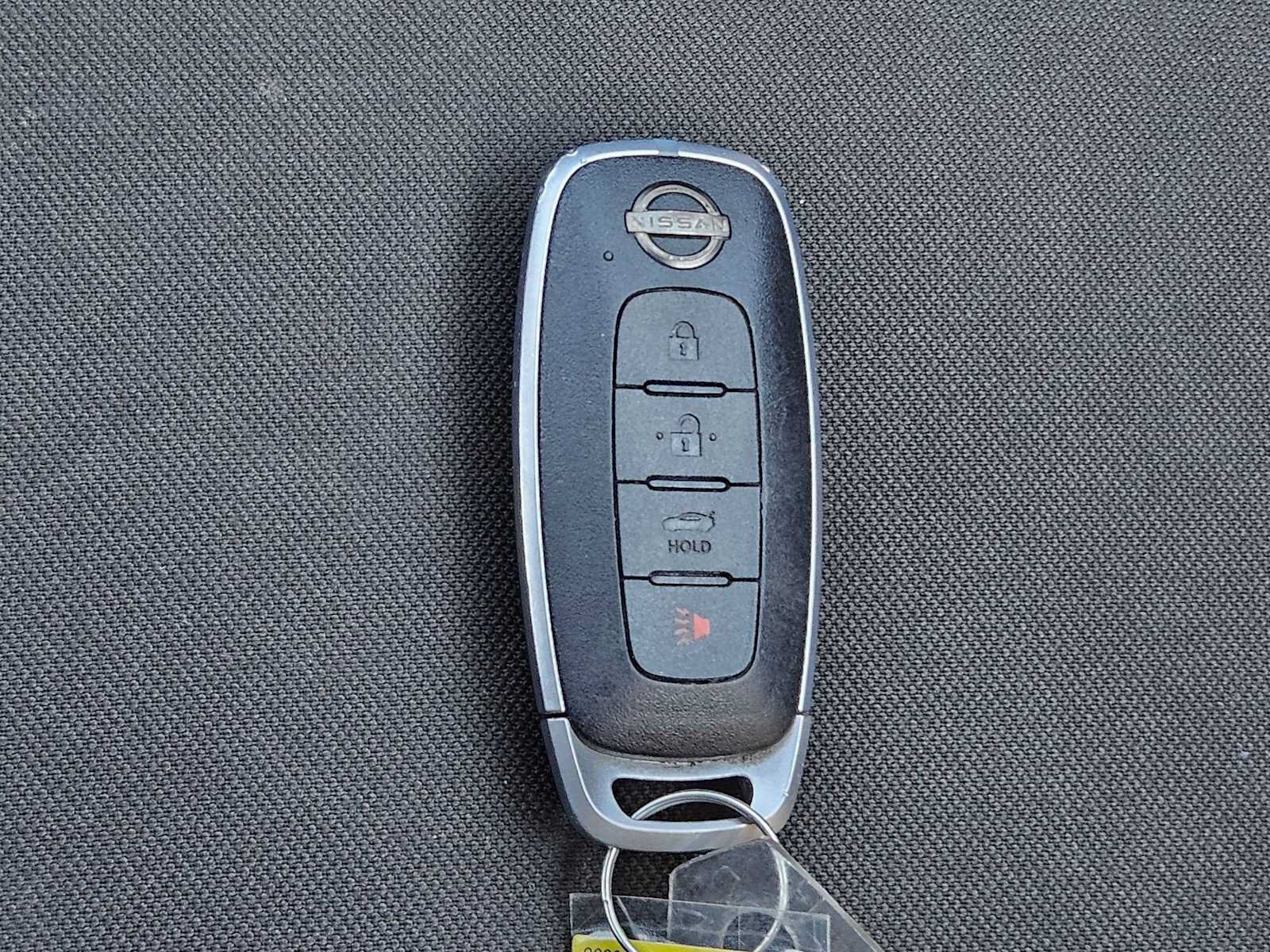 Used 2025 Nissan Versa SV FWD image 28