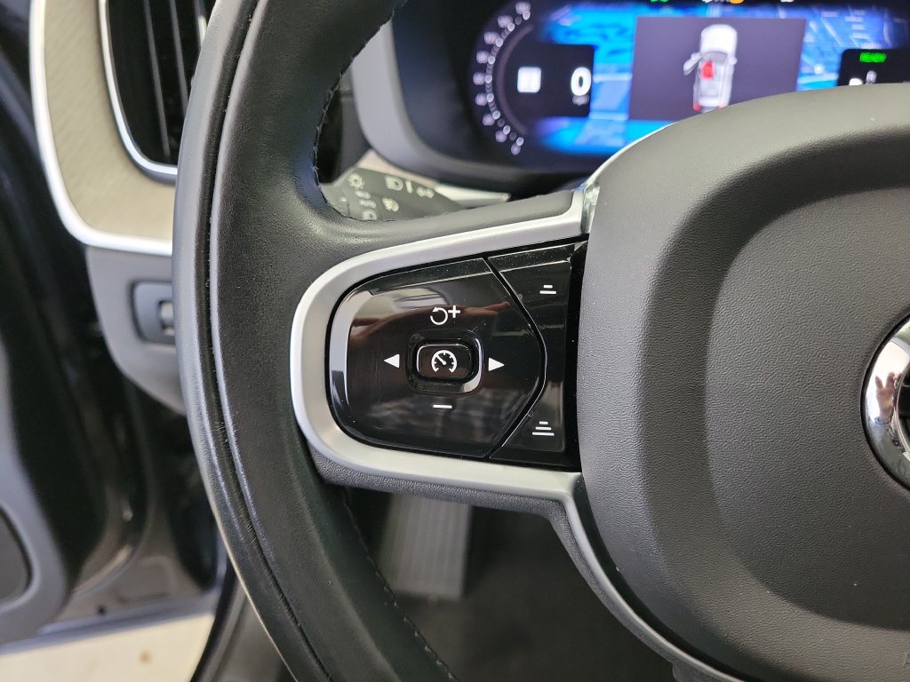 Used 2022 Volvo XC60 T8 Inscription w/ Advanced Package AWD/4WD image 27