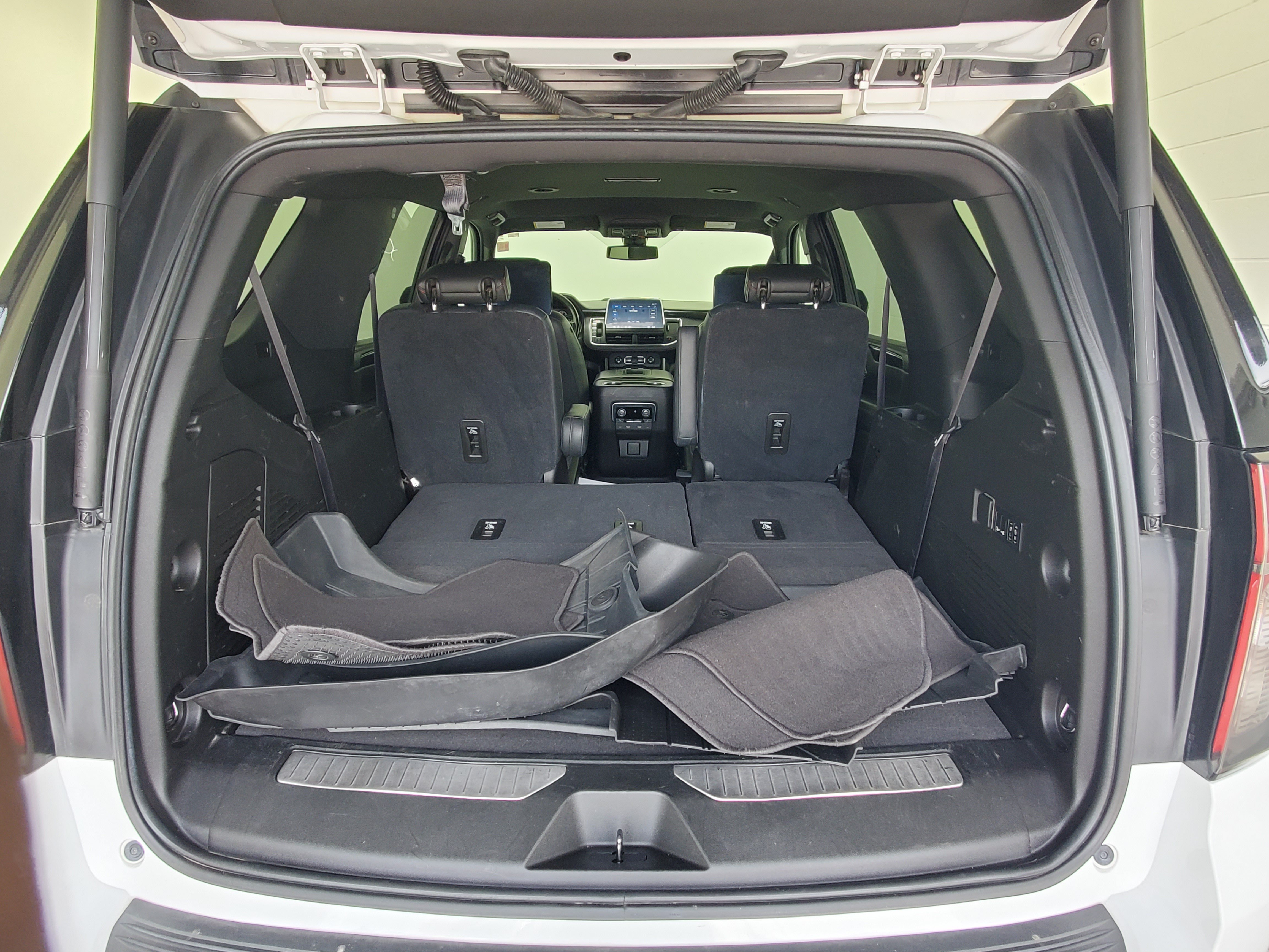 Used 2024 Toyota Tundra SR5 w/ SX Package RWD image 9