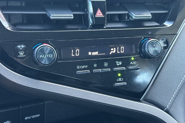 Used 2024 Toyota Camry SE FWD image 23