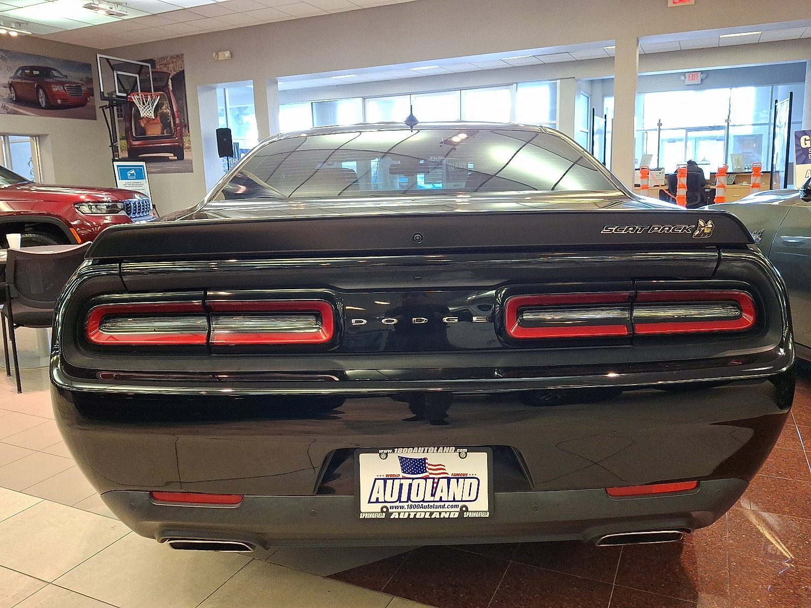 Used 2021 Dodge Challenger R/T Scat Pack RWD image 5
