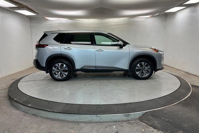 Used 2021 Nissan Rogue SV image 6