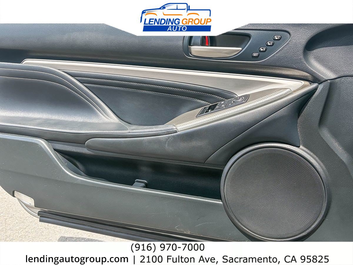 Used 2016 Lexus RC 200t RWD image 18