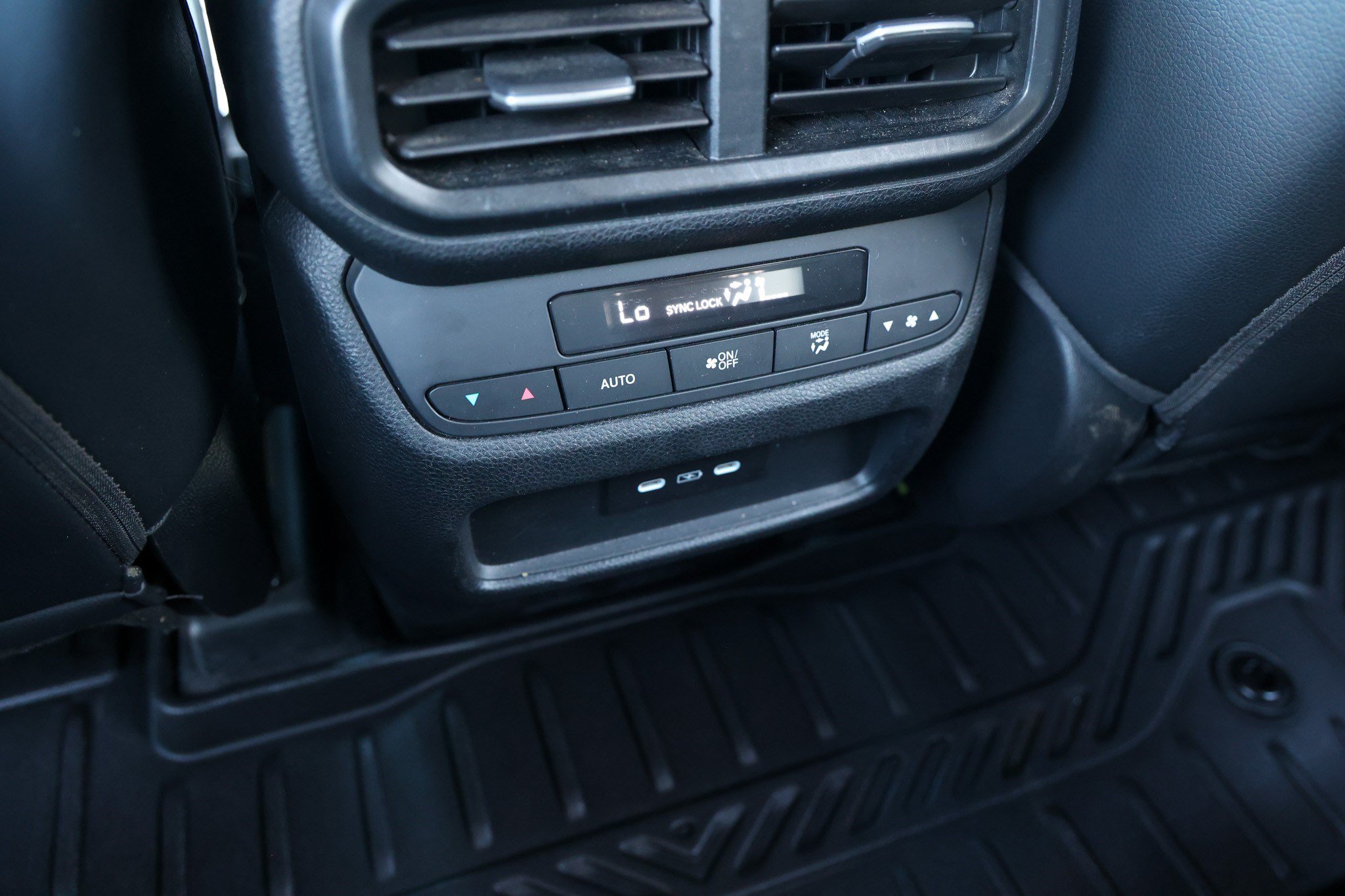 Used 2024 Honda Pilot EX-L image 45
