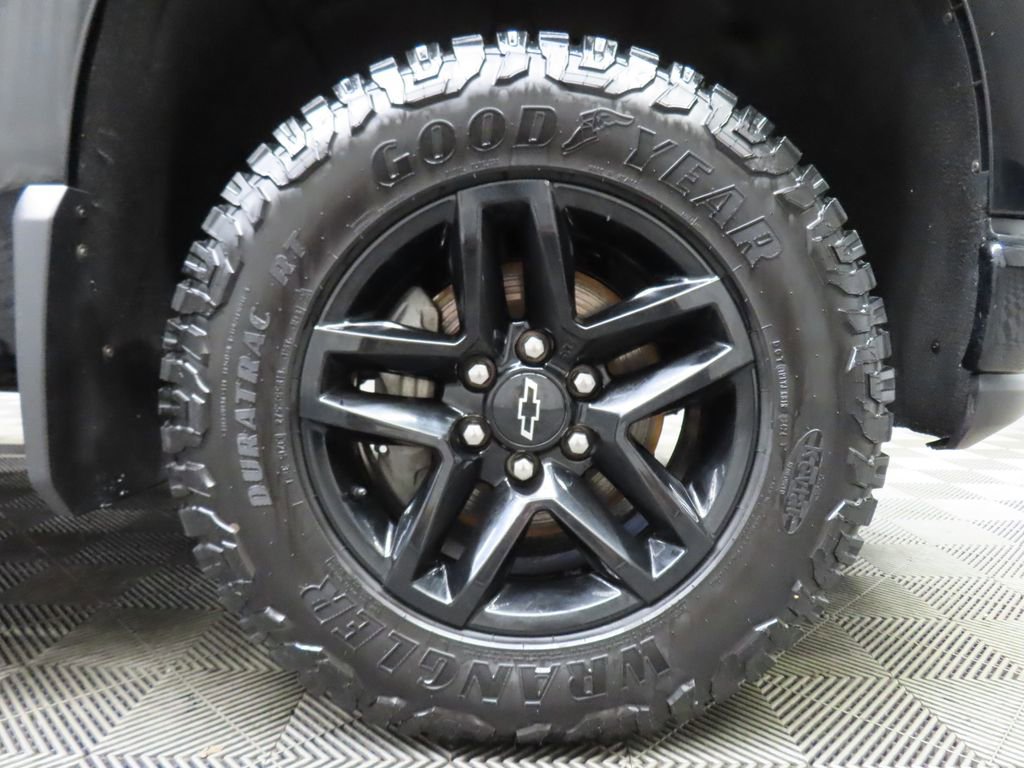Used 2021 Chevrolet Silverado 1500 LT Trail Boss w/ Convenience Package II AWD/4WD image 10
