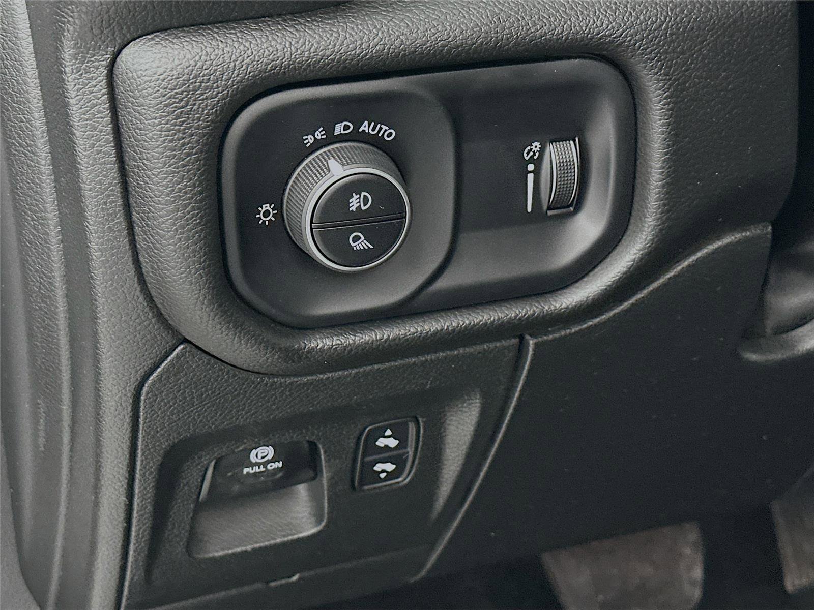 Used 2023 RAM 1500 Sport w/ Rebel Level 2 Equipment Group image 10