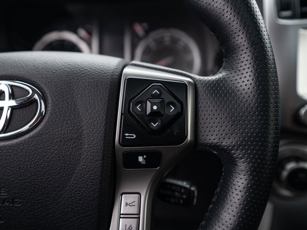 Used 2023 Toyota 4Runner Limited image 23