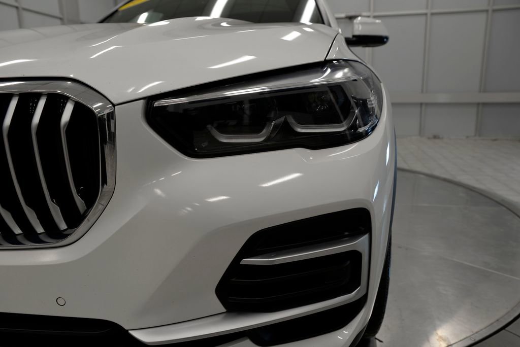 Used 2023 BMW X5 xDrive45e w/ Climate Comfort Package image 11