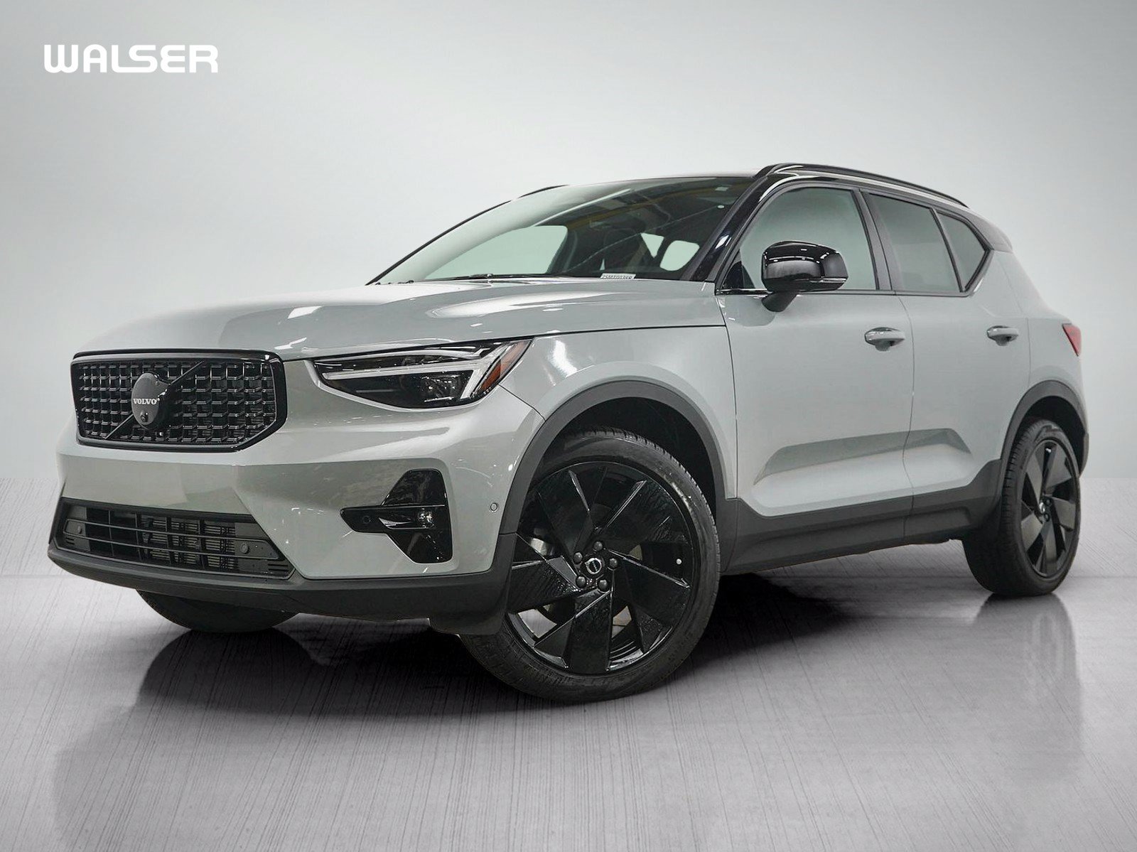 Used 2026 Volvo XC40 B5 Ultra w/ Protection Package Premier AWD/4WD image 1