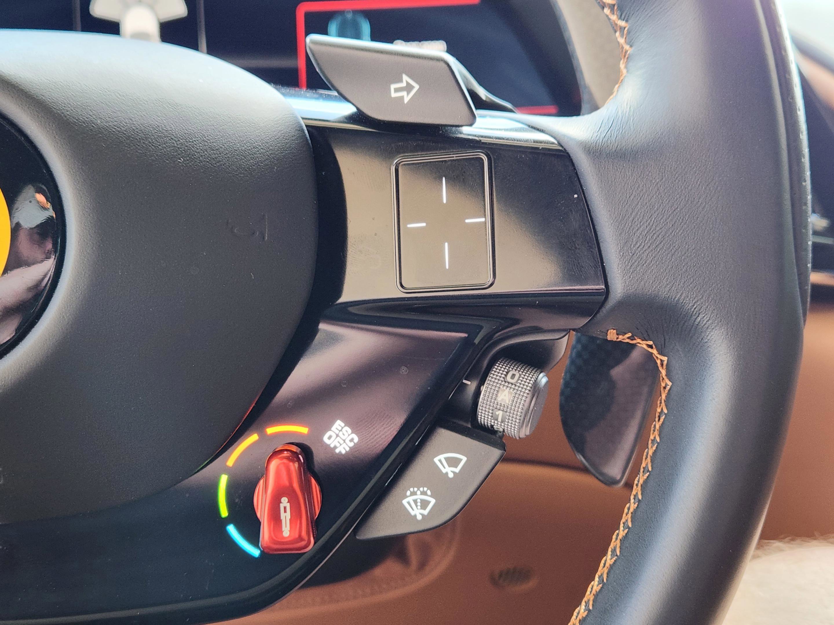 Used 2022 Ferrari Roma image 32