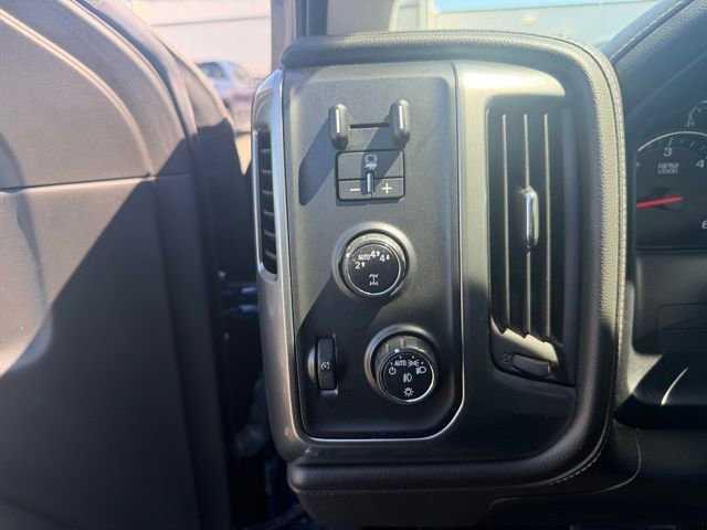 Used 2017 Chevrolet Silverado 1500 LTZ w/ Sport Package AWD/4WD image 15