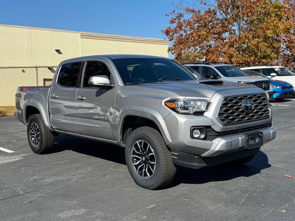 Used 2020 Toyota Tacoma TRD Sport w/ Technology Package image 1