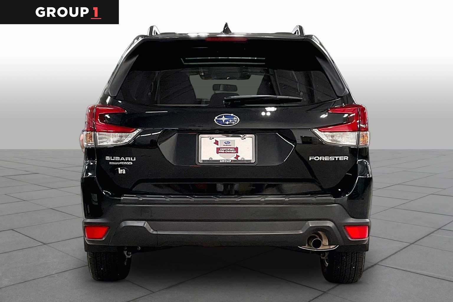 Used 2024 Subaru Forester Premium AWD/4WD image 5
