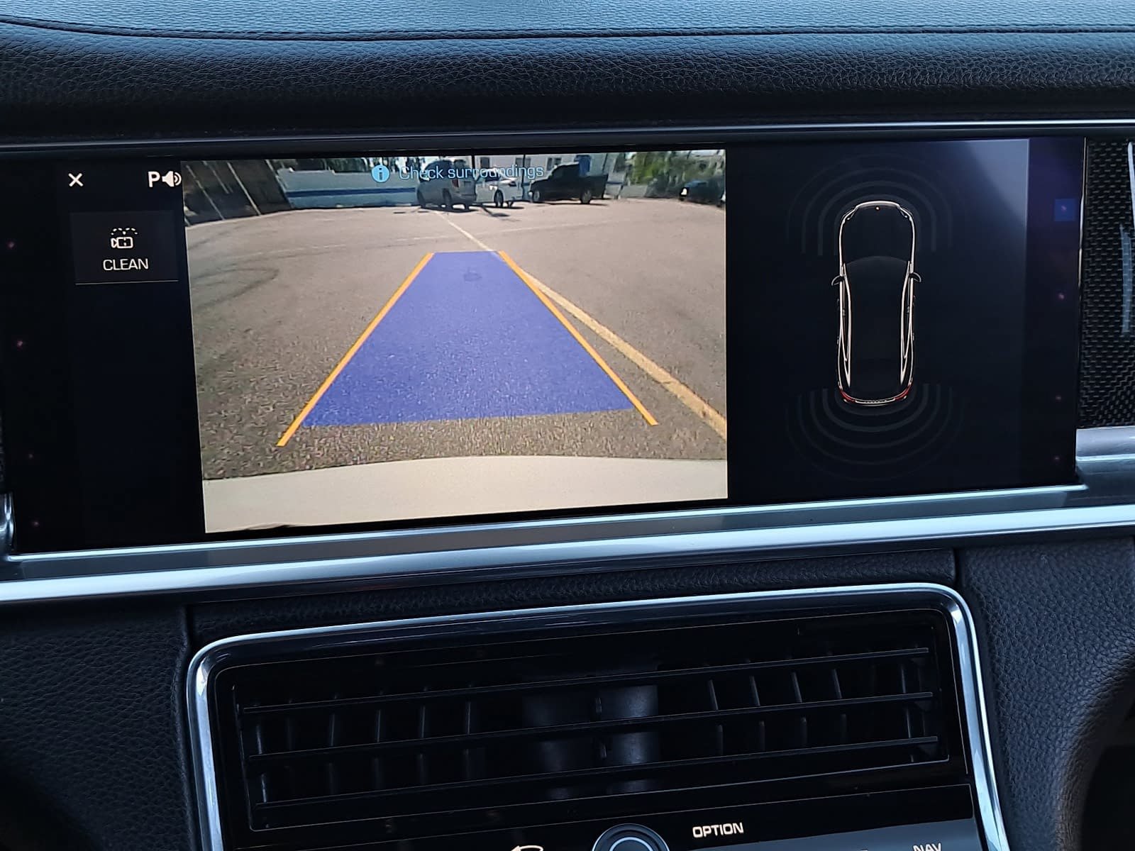 Used 2018 Porsche Panamera 4S AWD/4WD image 26