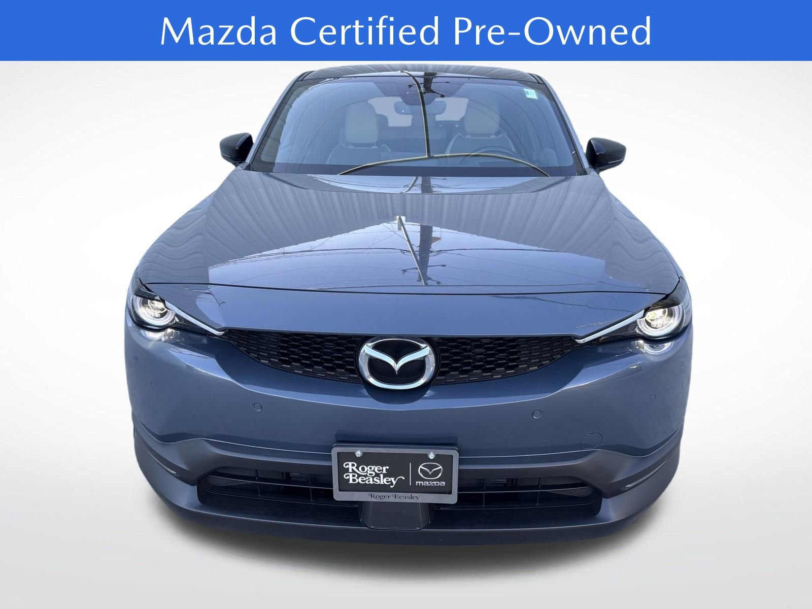Used 2022 MAZDA MX-30 Electric w/ Premium Plus Pkg image 2
