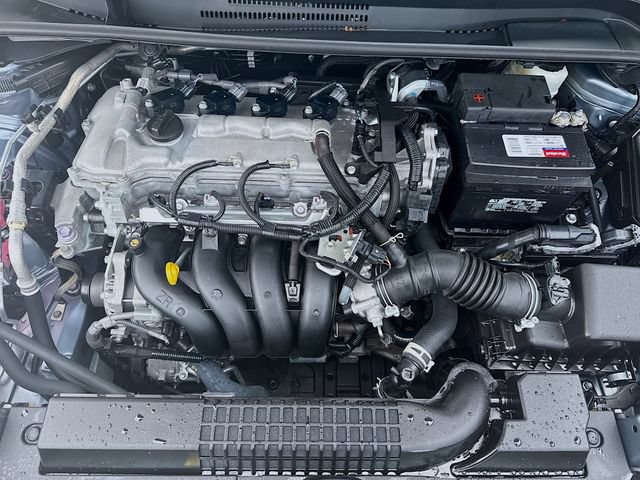 Used 2022 Toyota Corolla LE FWD image 28