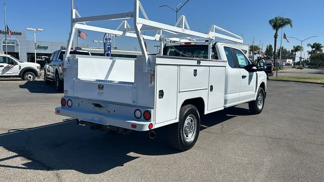 New 2025 Ford F250 XL w/ XL Chrome Package image 5