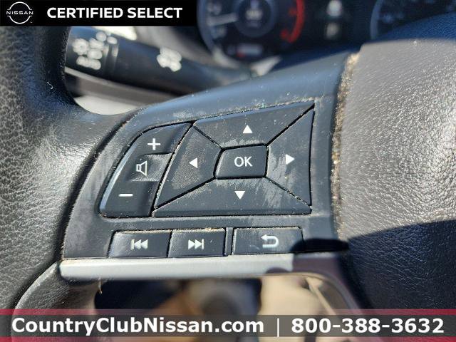 Certified 2019 Nissan Kicks SV FWD image 18