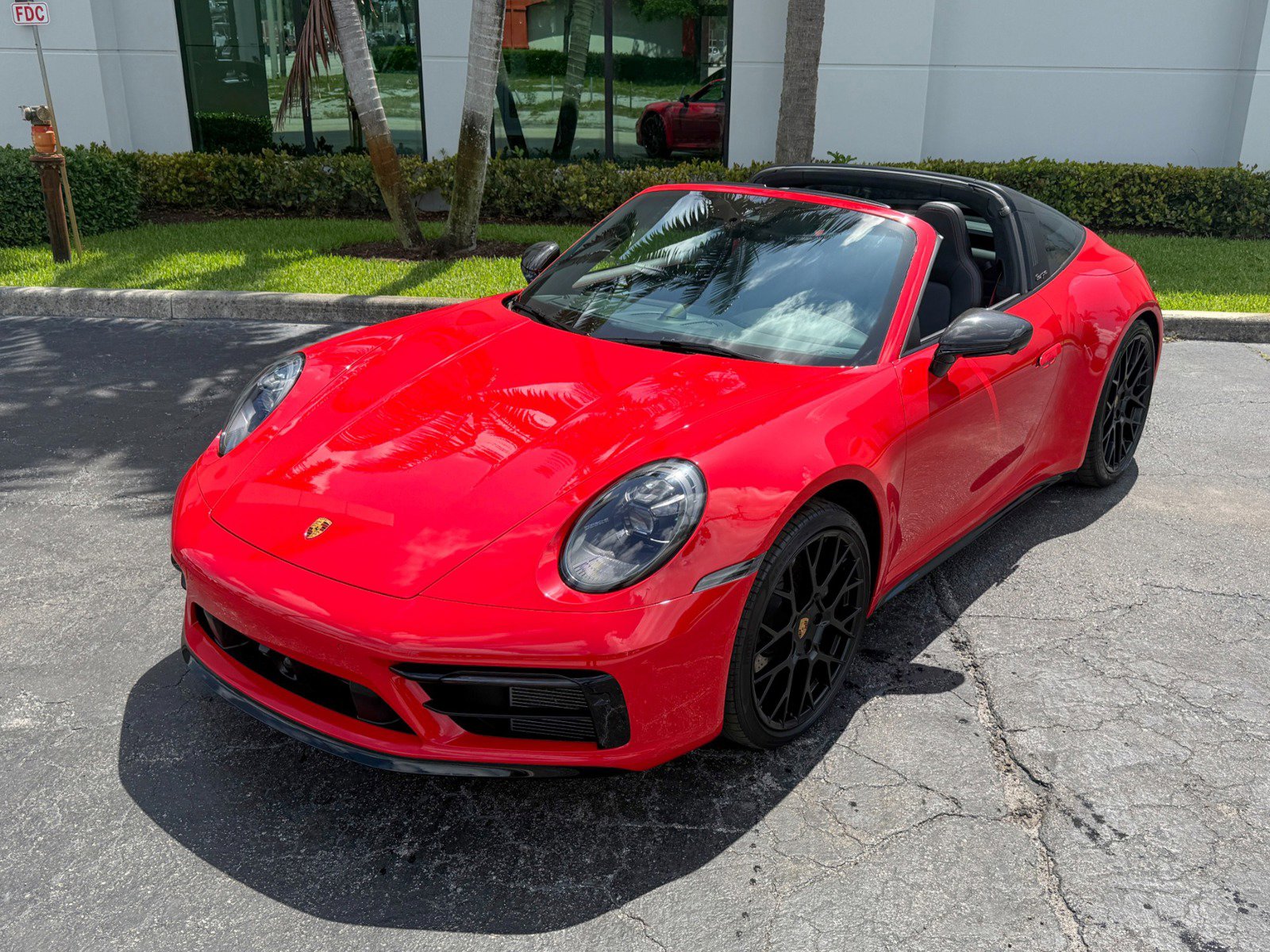 Used 2022 Porsche 911 Targa 4S AWD/4WD image 10