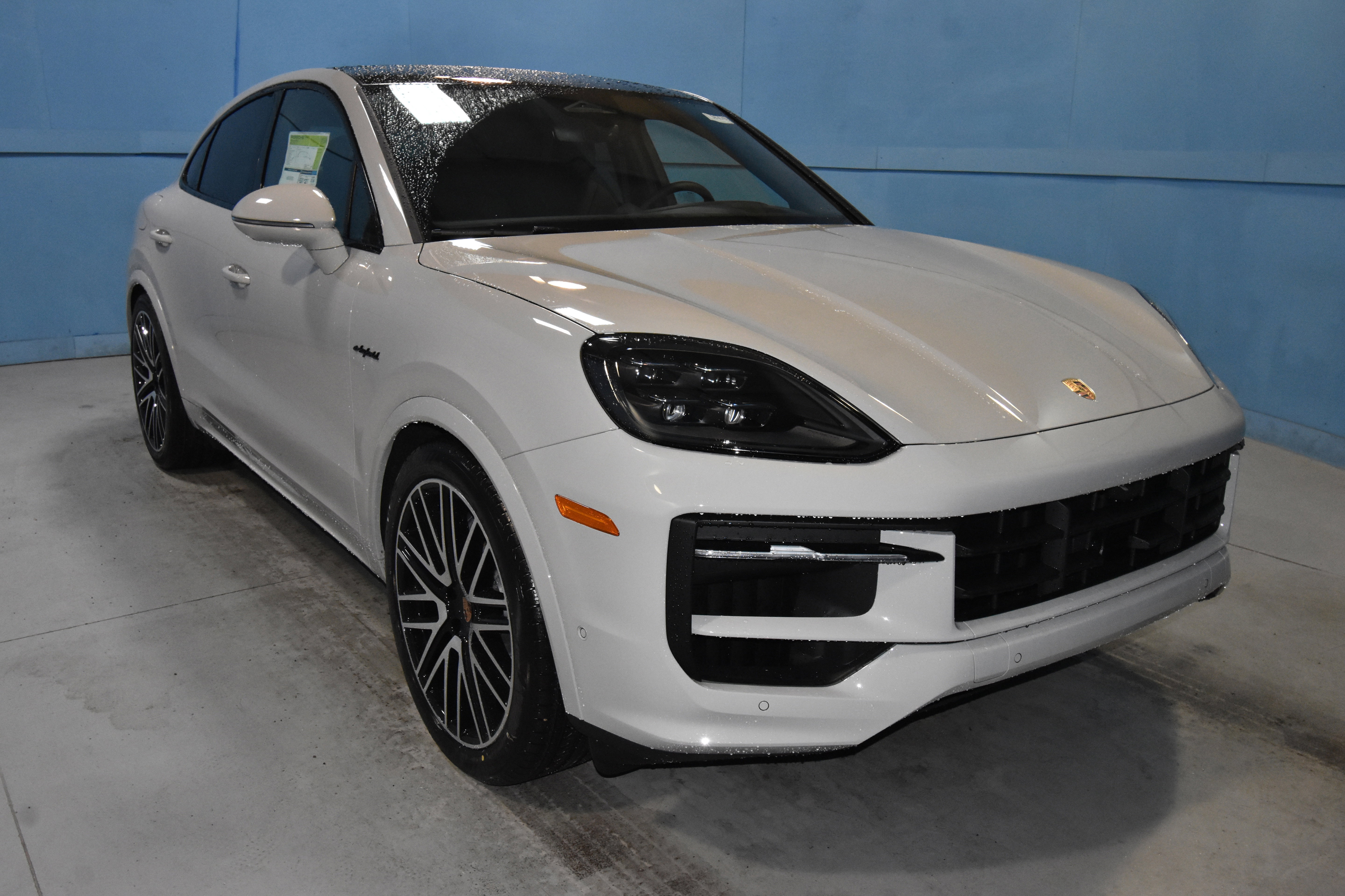 New 2026 Porsche Cayenne E-Hybrid image 24