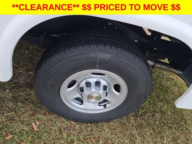 New 2025 Chevrolet Express 3500 w/ Power Convenience Package RWD image 21