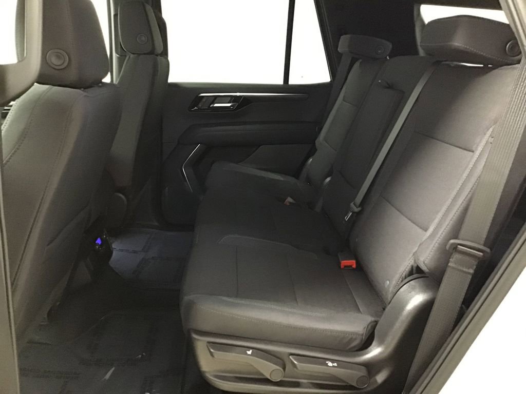 New 2026 Chevrolet Tahoe LS image 16