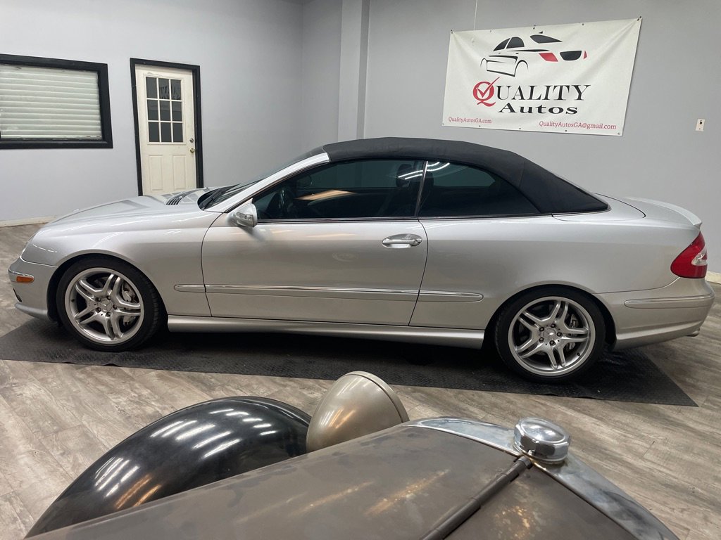 Used 2005 Mercedes-Benz CLK 55 AMG Cabriolet image 17