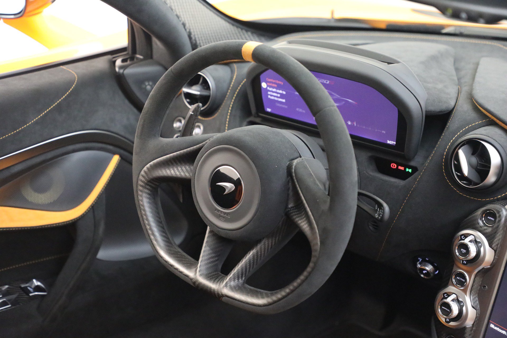 Used 2021 McLaren 720S RWD image 26