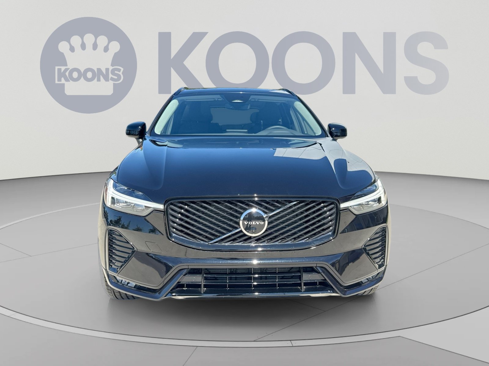 New 2026 Volvo XC60 B5 Plus w/ Protection Package Premier AWD/4WD image 11