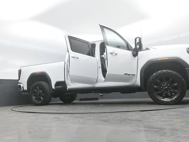 Used 2024 GMC Sierra 2500 AT4 w/ Max Trailering Package image 29