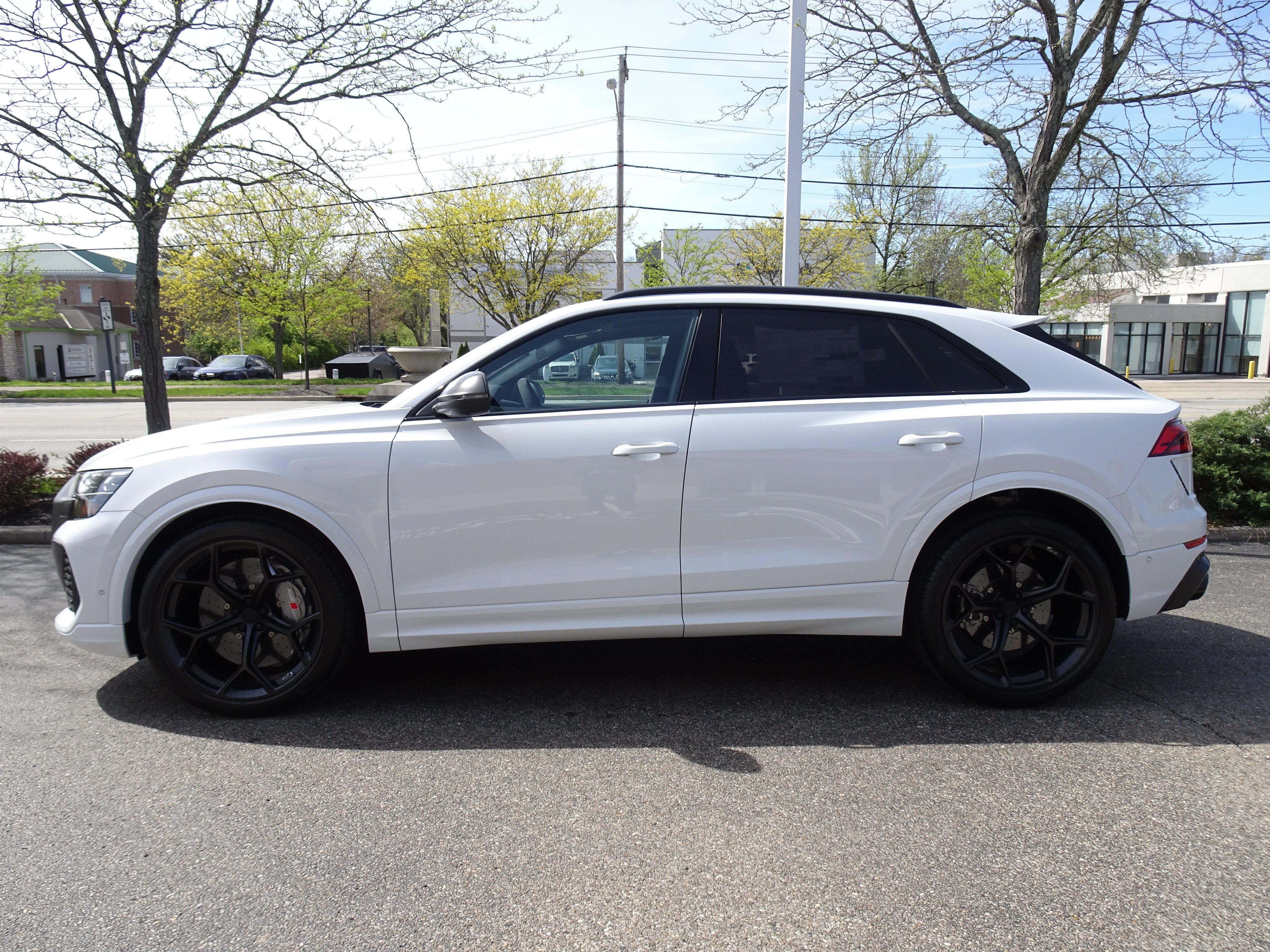 New 2026 Audi RS Q8 performance AWD/4WD image 2