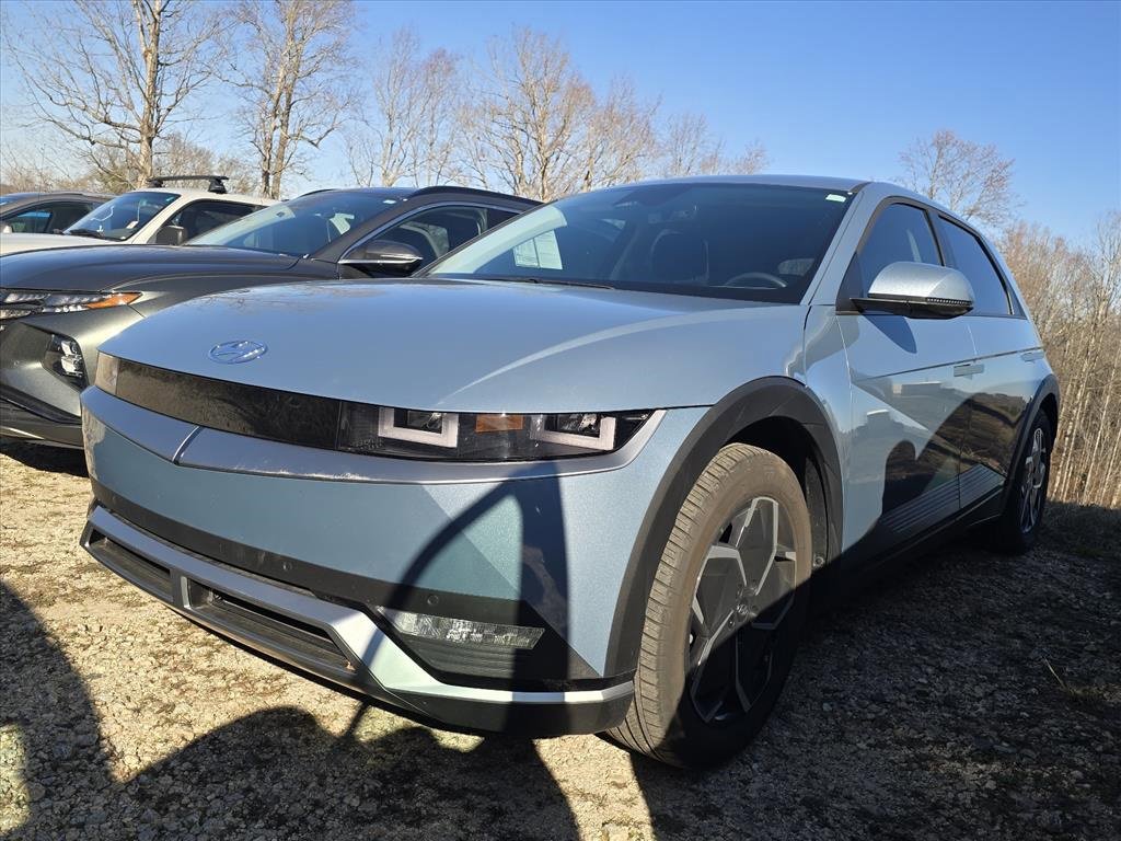 Used 2024 Hyundai Ioniq 5 SEL image 3