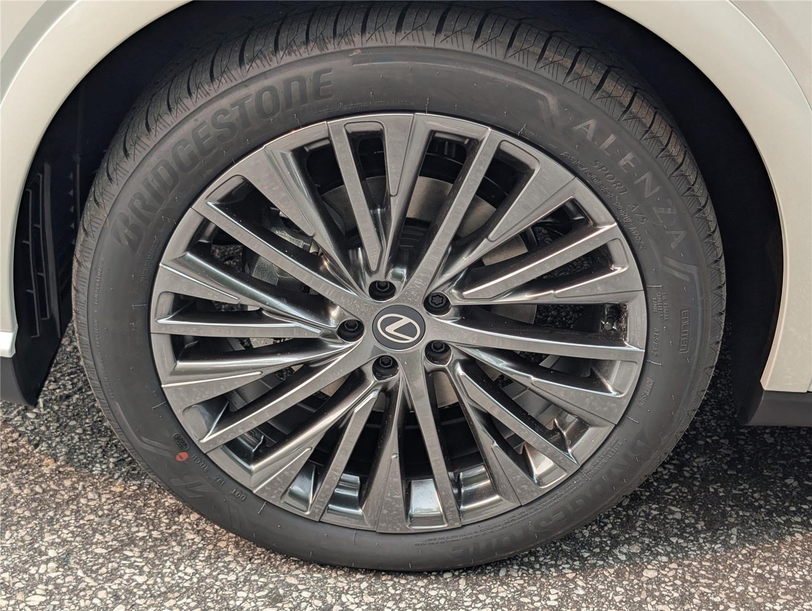 New 2026 Lexus RX 350 AWD image 6